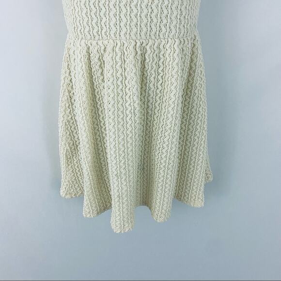 Y Generation Dress Size Large - Picture 6 of 9